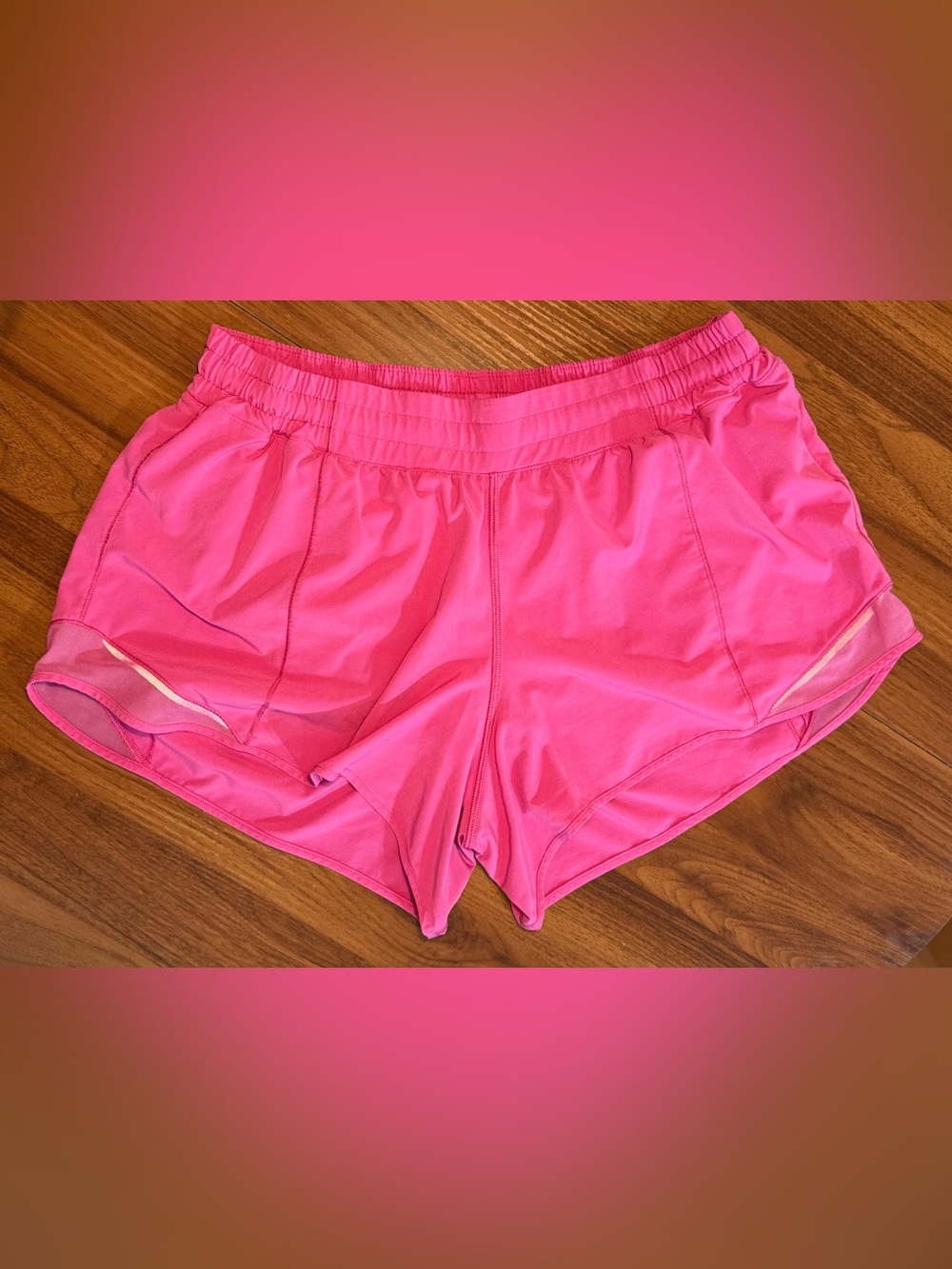 Lululemon Hotty Hot Low Rise Lined Short 4” Pink size 14 W7AWBT